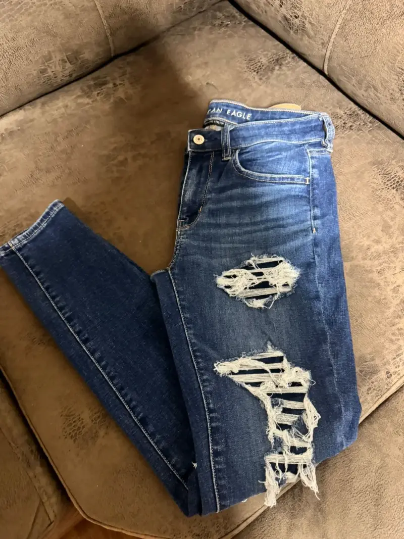 Jeans desflecados azul - 2