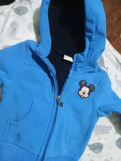 Ropa de bebe 6-9 y 12m - miniatura 3