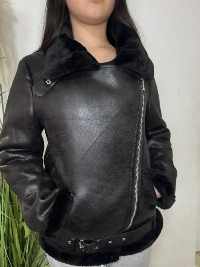 Chaqueta de cuero negra - 2