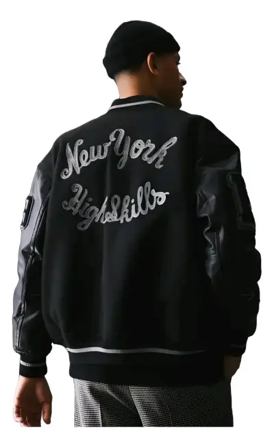 Chaqueta bomber negra con parches - miniatura 2