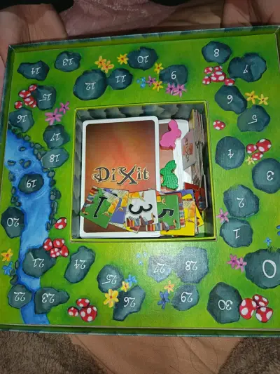 Juego de mesa Dixit completo - miniatura 1