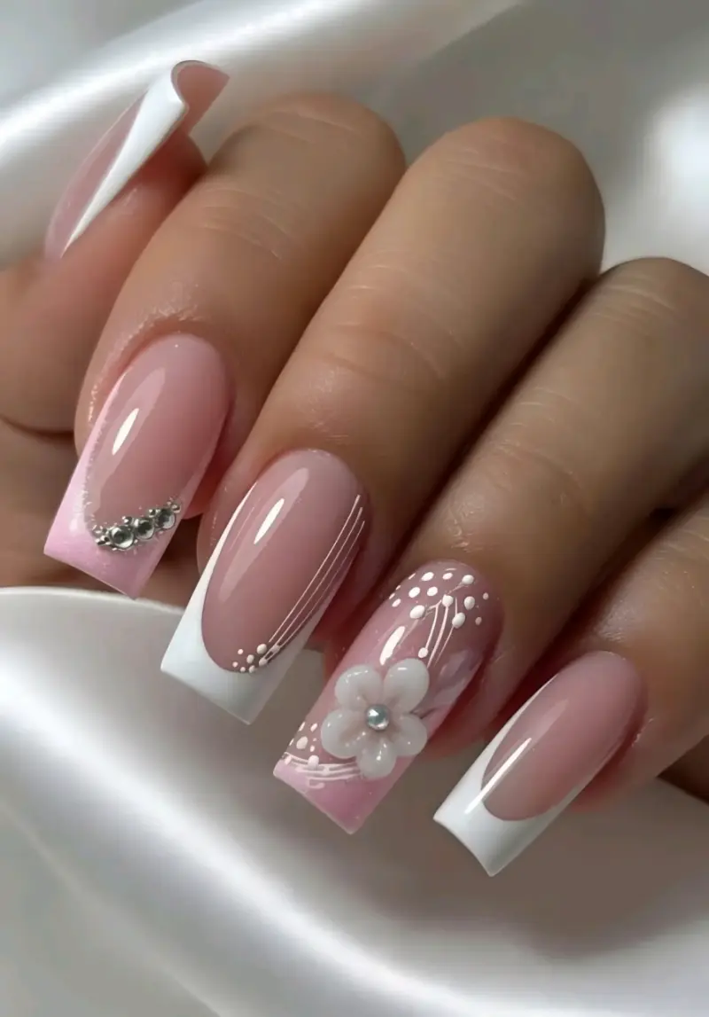 Uñas acrílicas decoradas - 1