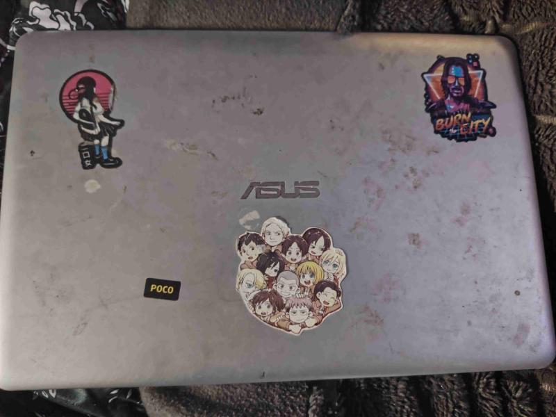 Notebook Asus i3 - 3