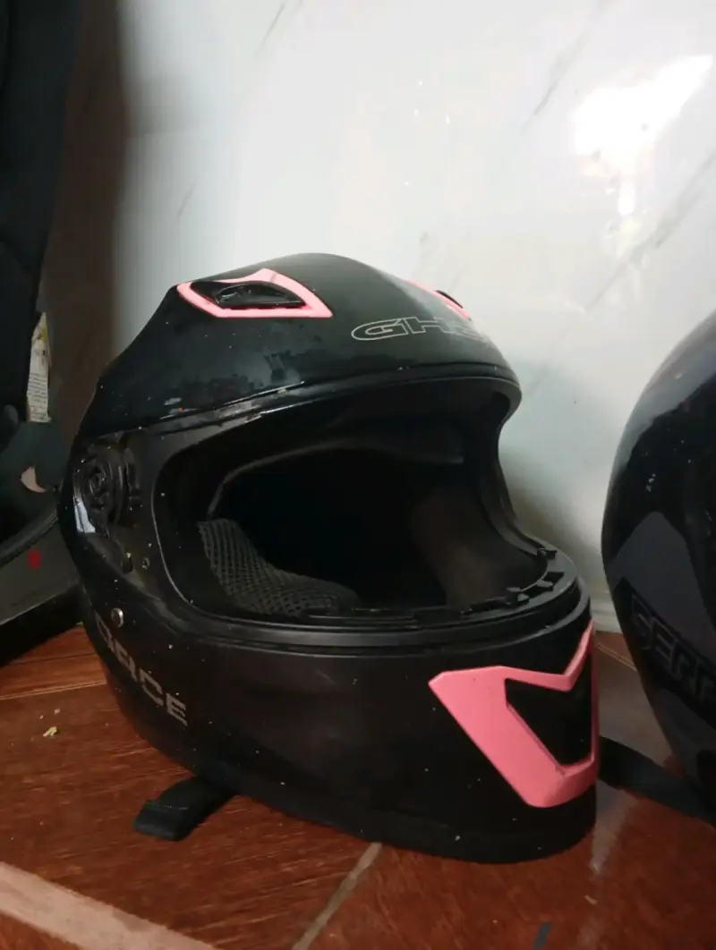 Casco de moto Shiro negro con rojo - 4