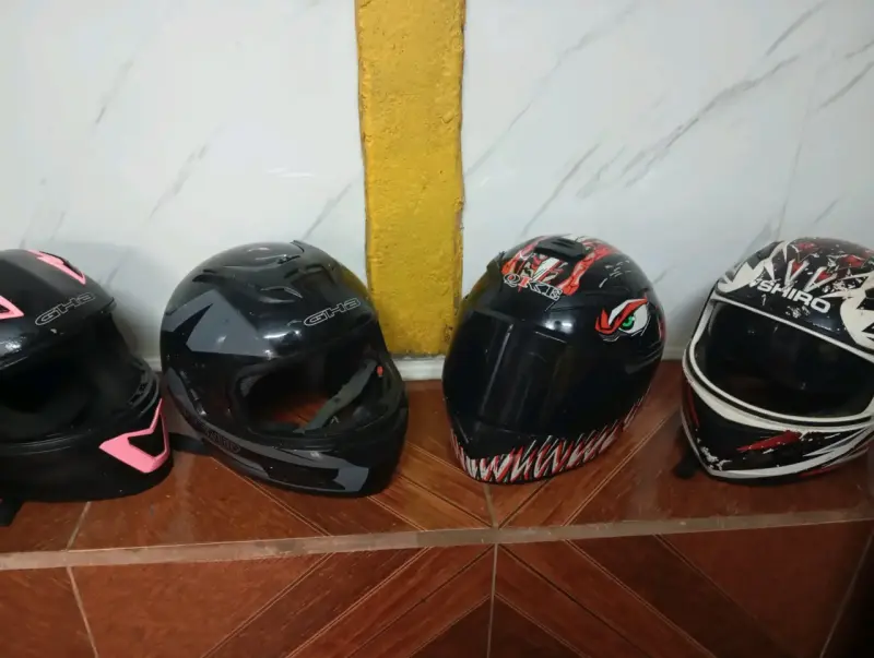 Casco de moto Shiro negro con rojo - 5