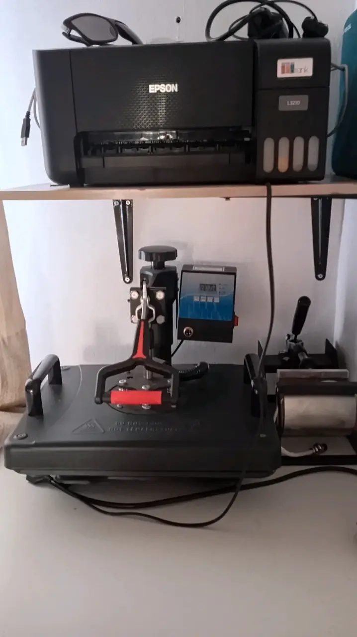 Impresora Epson L3210 con plancha