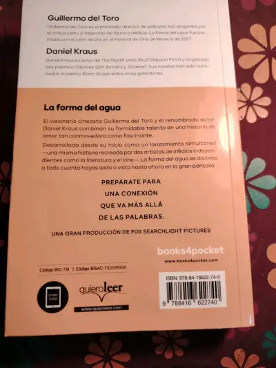 Libro La Forma del Agua tamaño bolsillo - miniatura 2