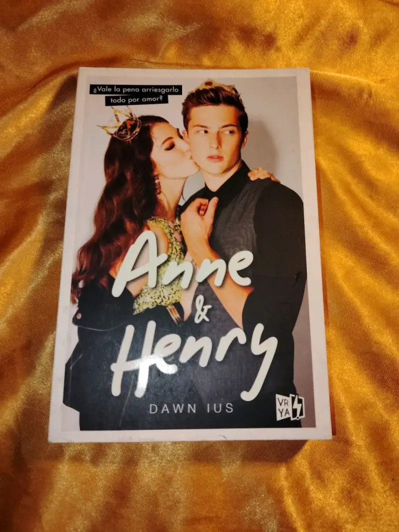 Libro 'Anne & Henry' de Dawn Ius - 1