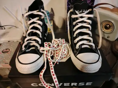 Zapatillas converse talla 39 - miniatura 1