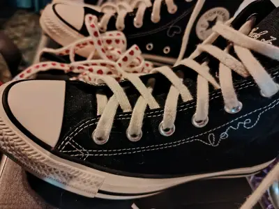 Zapatillas converse talla 39 - miniatura 3