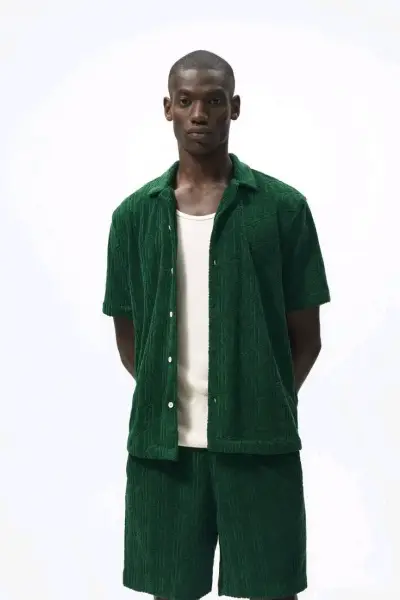 Camisa verde de manga corta estilo toalla zara - miniatura 2