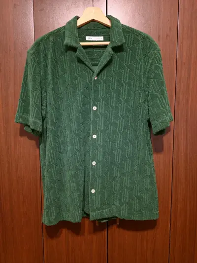 Camisa verde de manga corta estilo toalla zara - miniatura 4