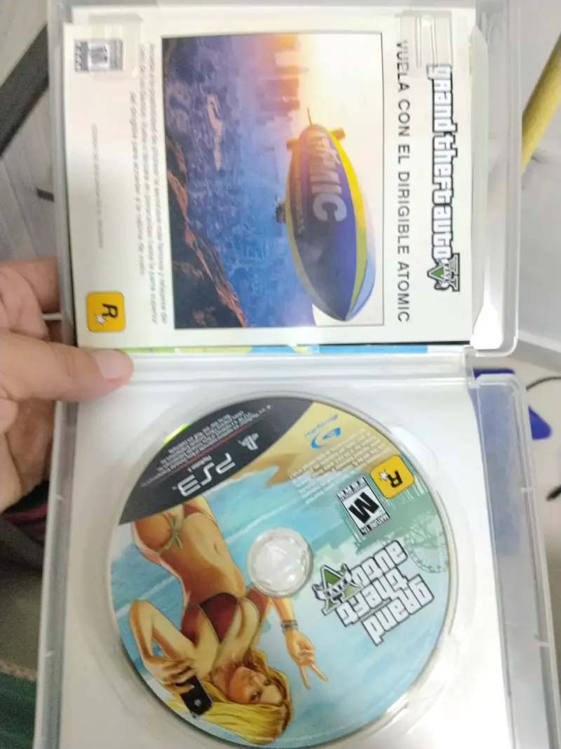Juego PS3 Grand Theft Auto V - 2
