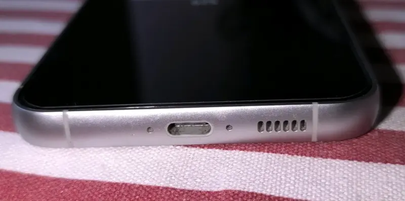Samsung Galaxy S23 FE - 3