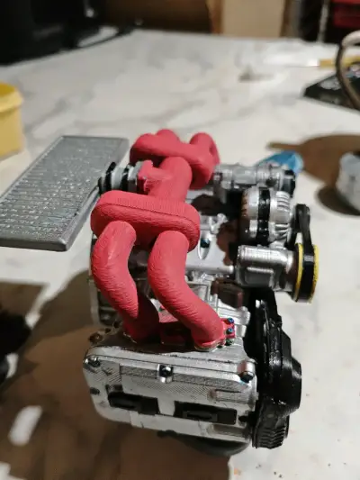 Motor en miniatura de juguete Subaru 2.0 sti - miniatura 3