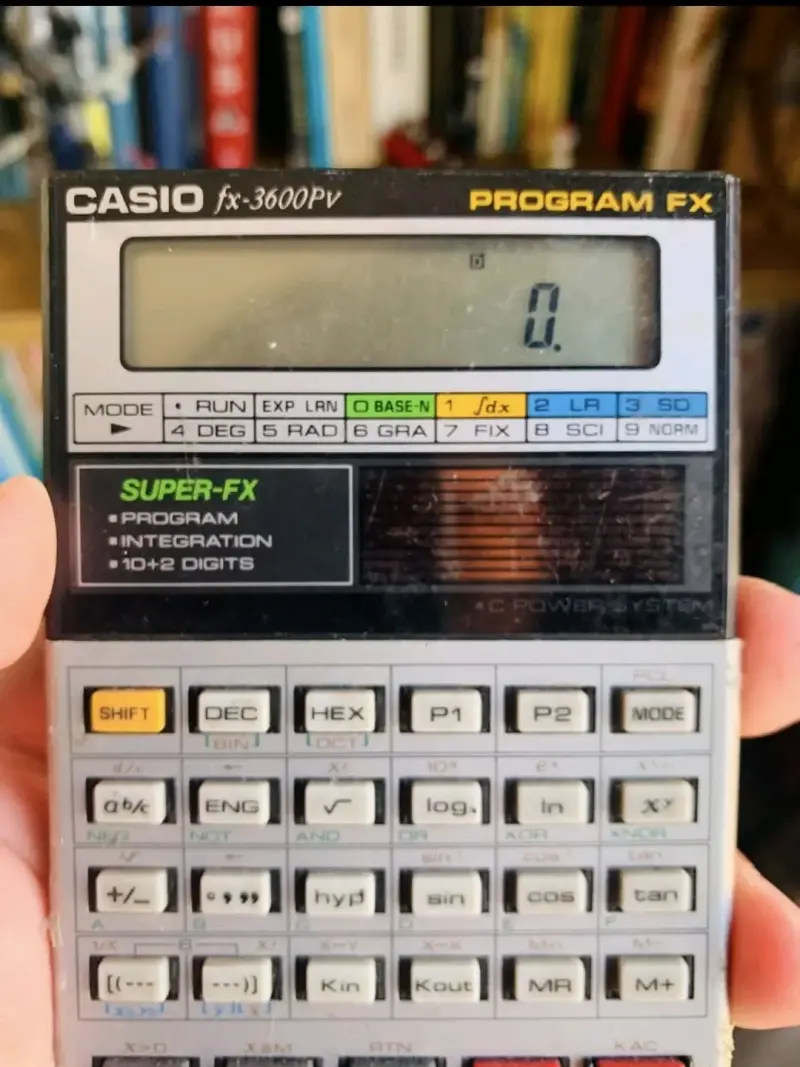 Calculadora CASIO fx-3600Pv - 2