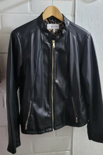 Chaqueta negra Calvin Klein - miniatura 1