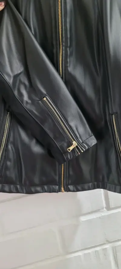 Chaqueta negra Calvin Klein - miniatura 4