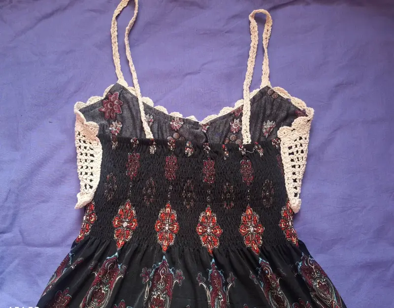 Vestido bohemio con detalle tejido - 3