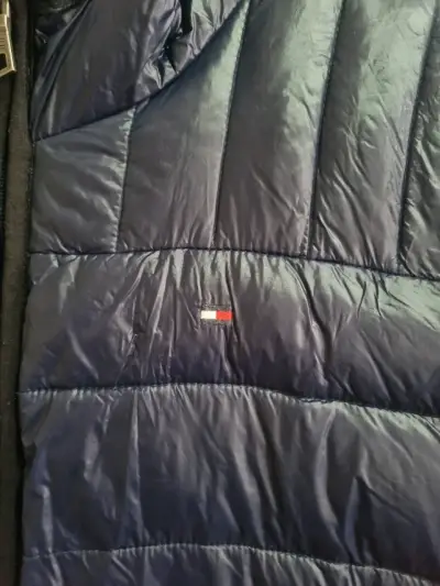 Chaqueta acolchada azul Tommy Hilfiger - miniatura 2