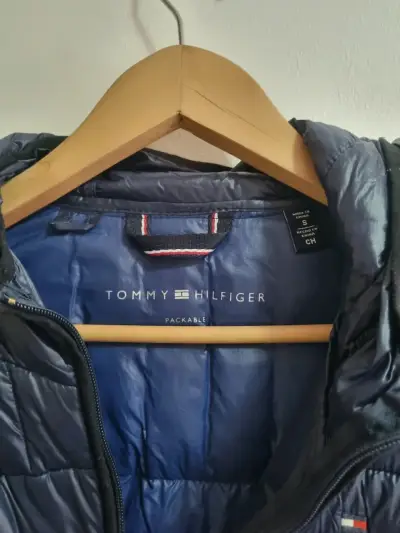 Chaqueta acolchada azul Tommy Hilfiger - miniatura 3