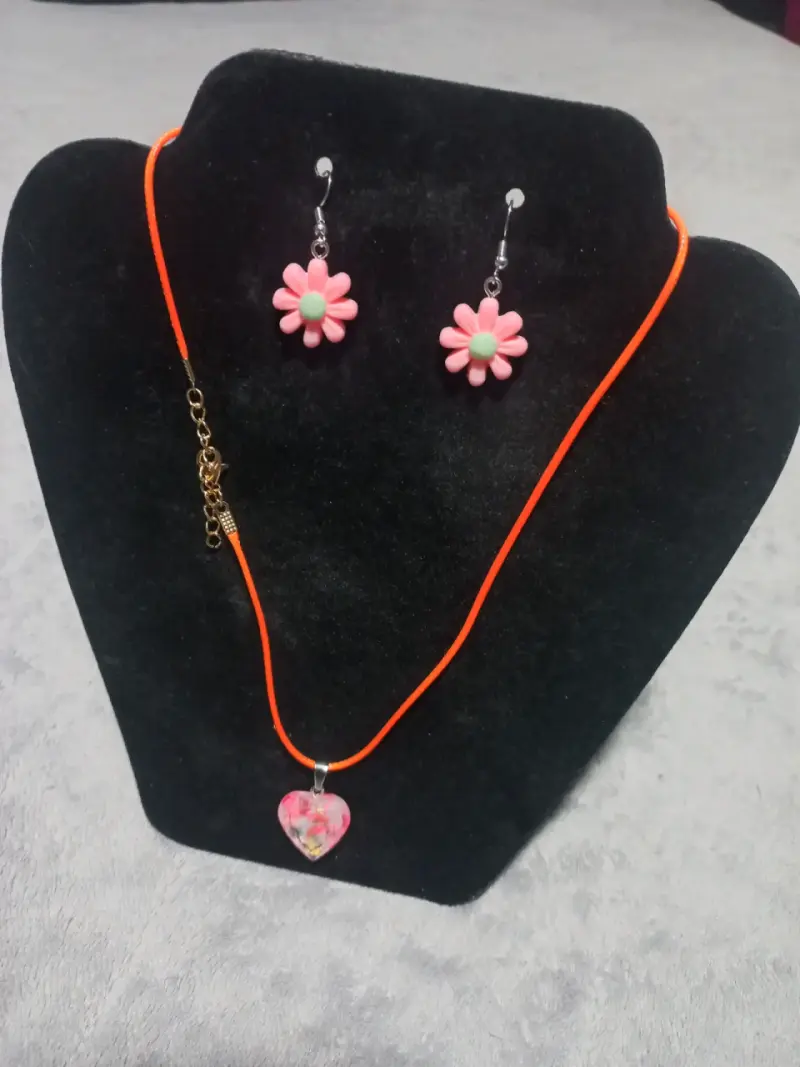 Conjunto joyas colgante y aros - 4