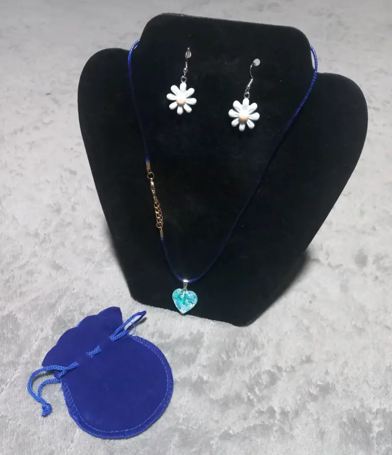 Set de joyería colorida con sonrisa - 4