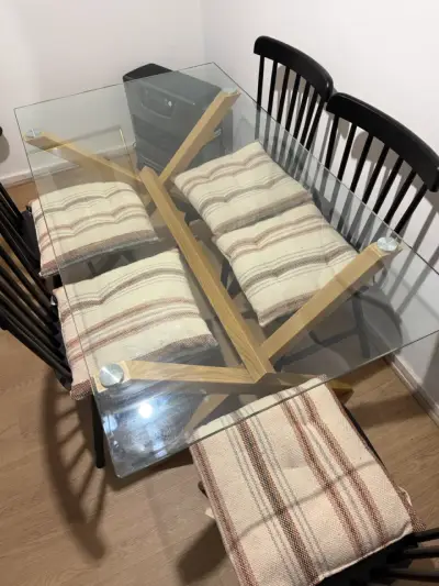 Mesa de vidrio - miniatura 1
