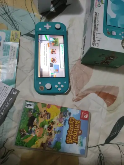 Nintendo Switch Lite Animal Crossing - miniatura 2