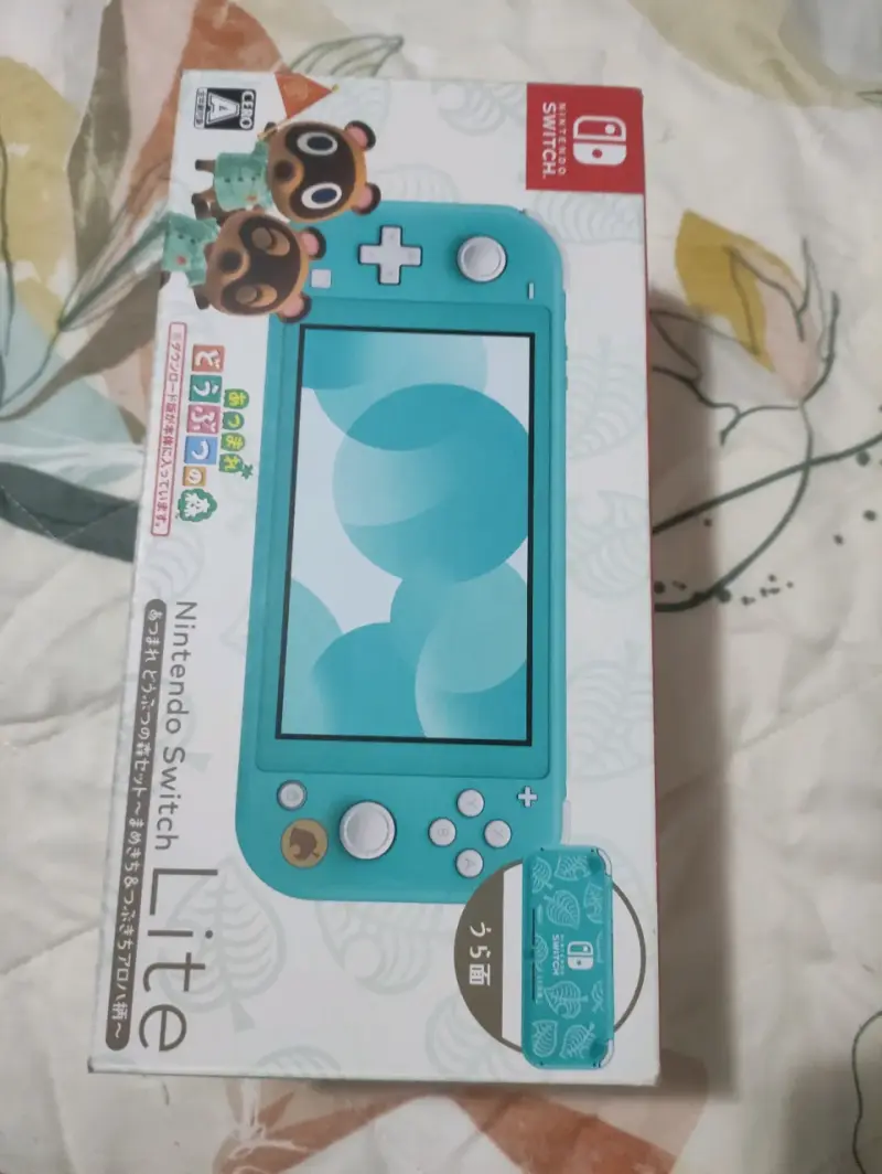 Nintendo Switch Lite Animal Crossing - 3