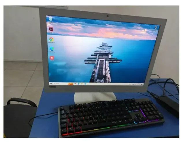 Computador All-in-One Lenovo