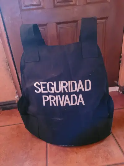 Chaleco de seguridad privada negro - miniatura 3