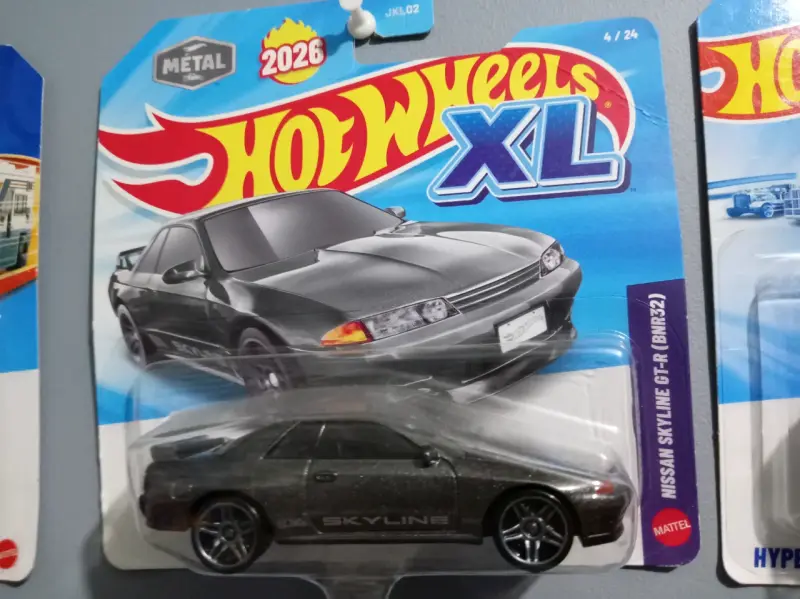 Hot Wheels XL Nissan Skyline - 1
