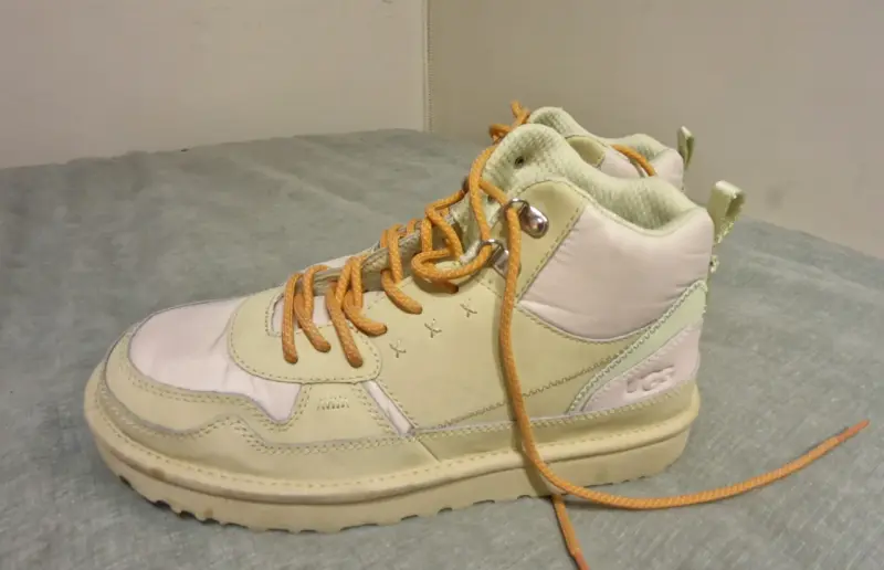 Botines UGG beige y rosados - 5
