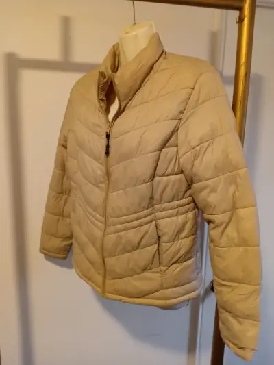 Chaqueta acolchada beige - miniatura 1