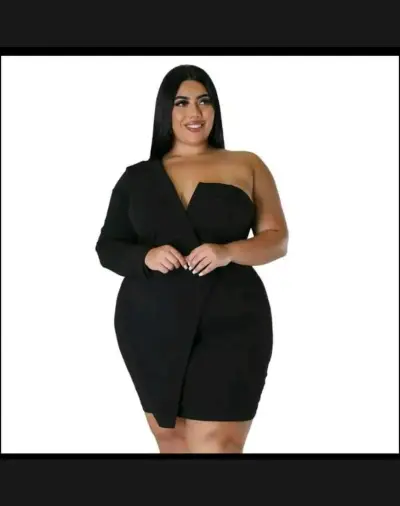 Vestido negro un hombro - miniatura 1