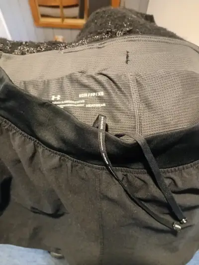 Short deportivo negro - miniatura 3