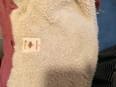 Chaqueta bordada roja con cremallera - miniatura 3