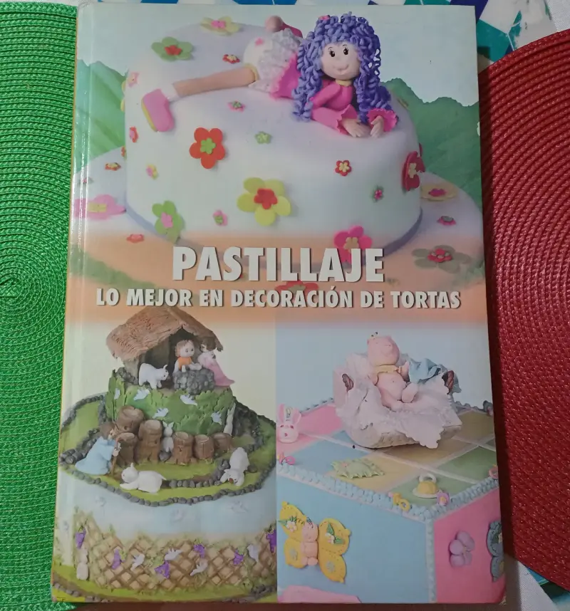 Libro Pastillaje Decoración de Tortas - 1