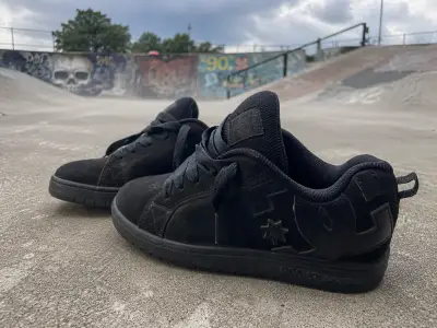 Zapatillas urbanas - miniatura 1