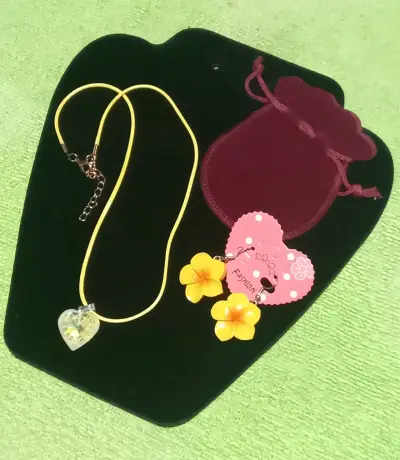 Set collar y aros rosas - miniatura 6