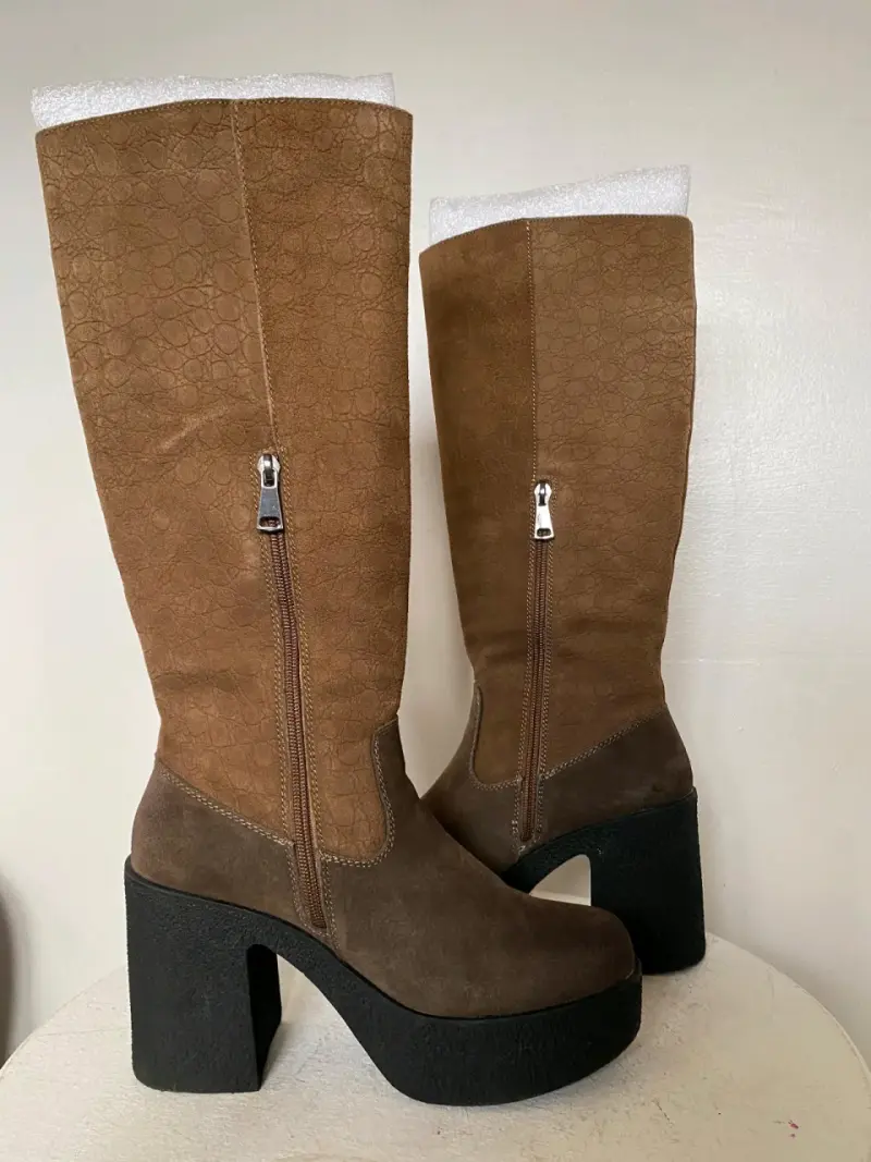 Botas marrones de cuero con plataforma - 3