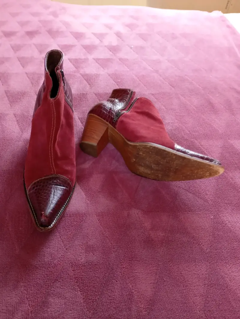 Botines rojos de cuero elegante - 2
