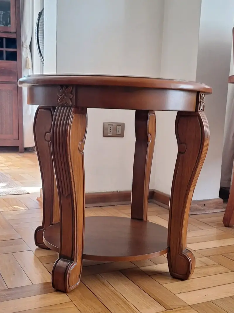 Mesa lateral redonda de madera - 2
