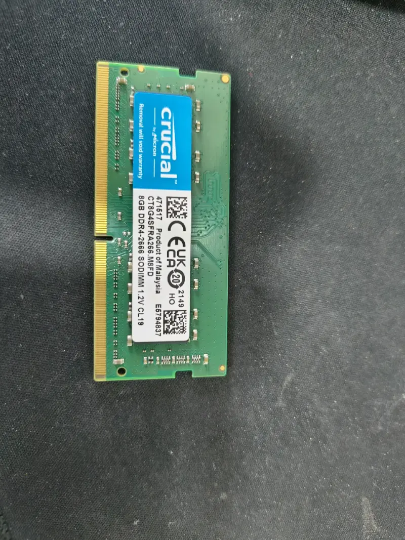 Memoria RAM Crucial 8GB DDR4 - 1