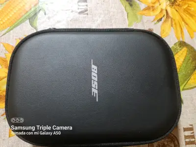 Audífonos Bose QuietComfort negros - miniatura 2