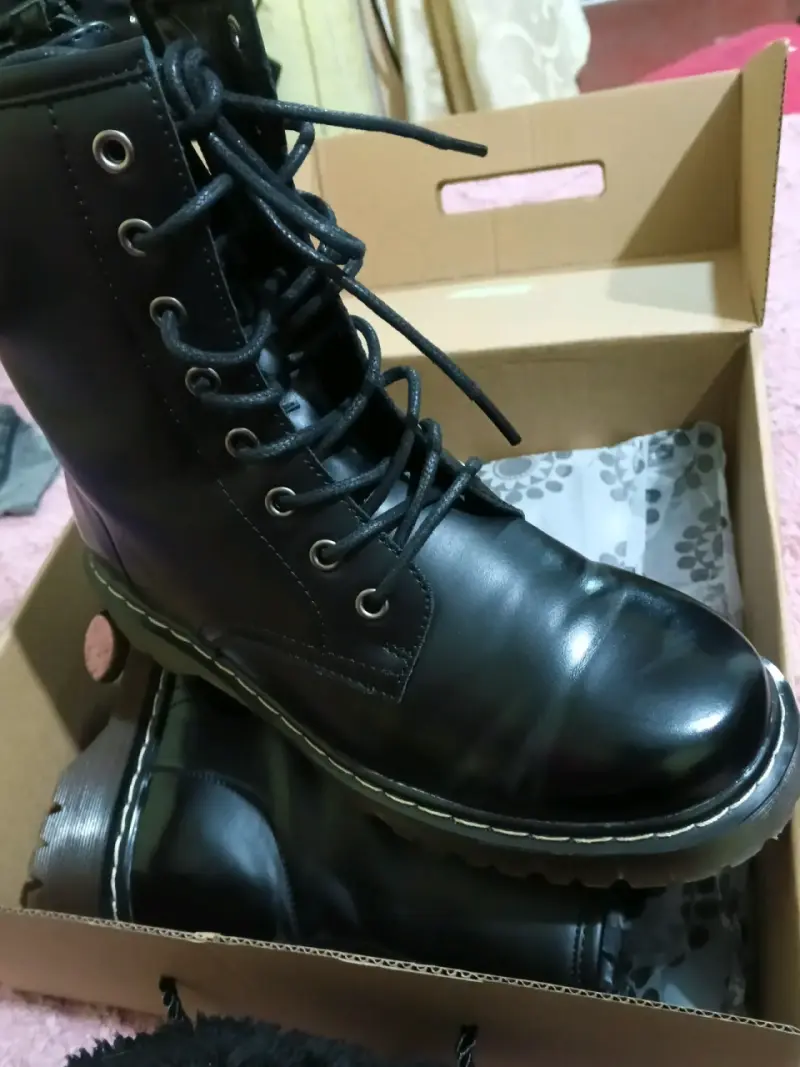 Botas de cuero negro - 1