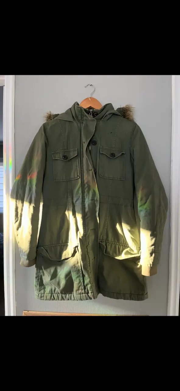 Parka verde oliva con capucha m/l