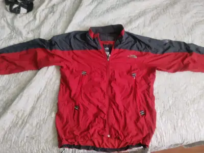 Chaqueta roja The North Face - miniatura 6
