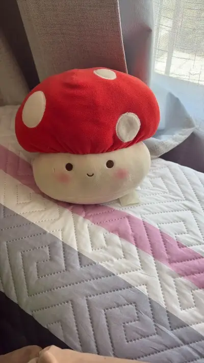 Lote de 6 peluches miniso - miniatura 4